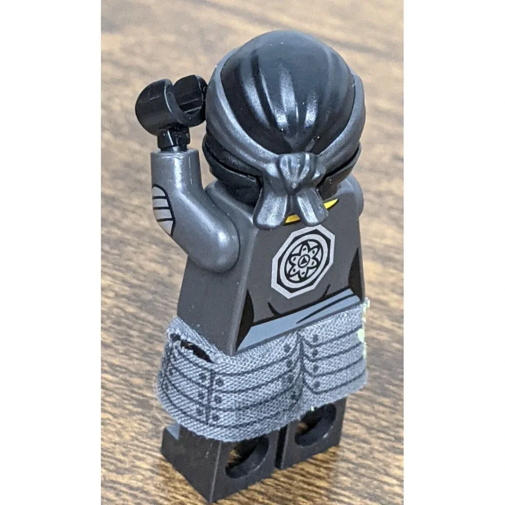 LEGO Ninjago Nya Minifigure Black Ninja Outfit with Mask &‎ Fabric Armor - Picture 5 of 6